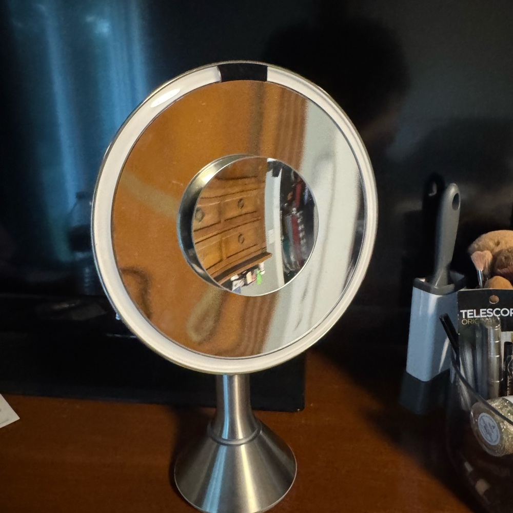 Simplehuman Round Sensor Mirror in Silver - Picture 2 of 2